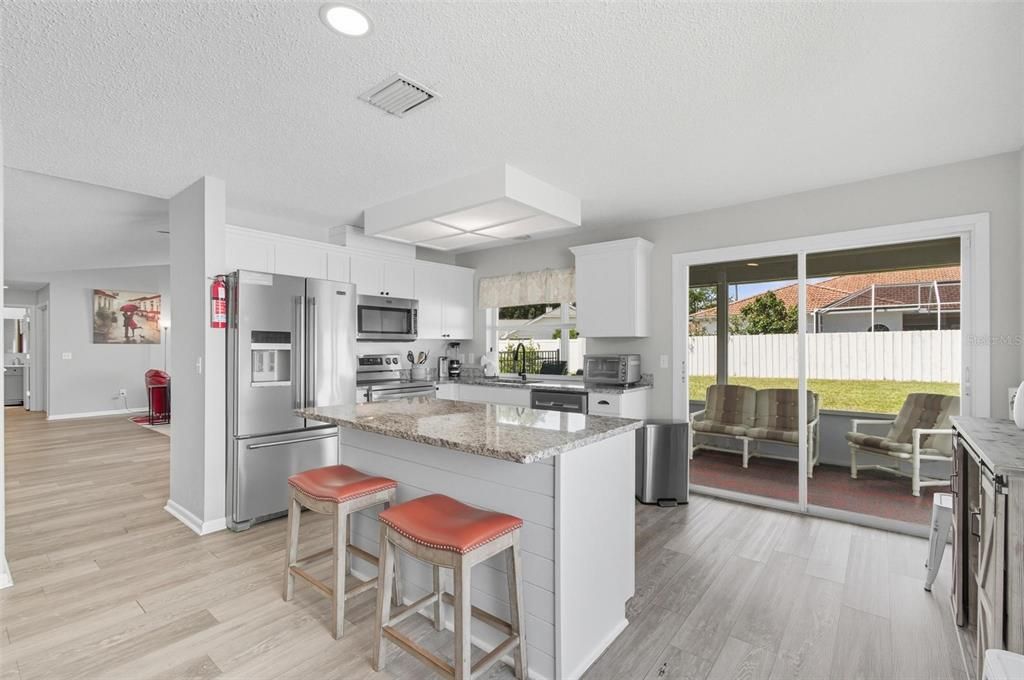 Active With Contract: $419,900 (4 beds, 3 baths, 1996 Square Feet)