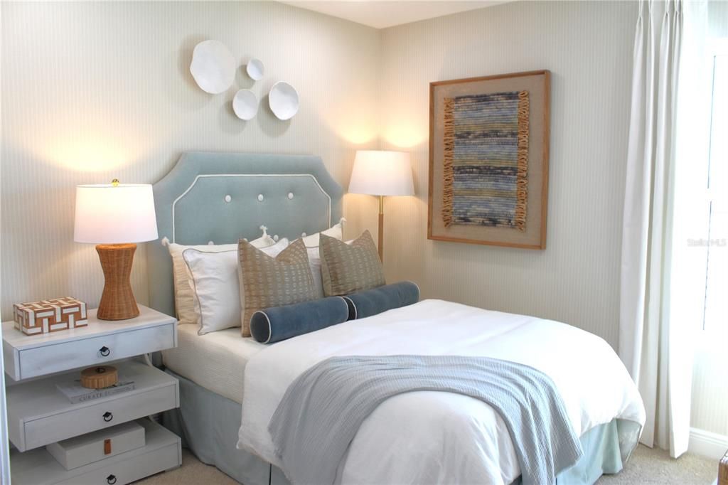 For Sale: $398,079 (3 beds, 2 baths, 1702 Square Feet)