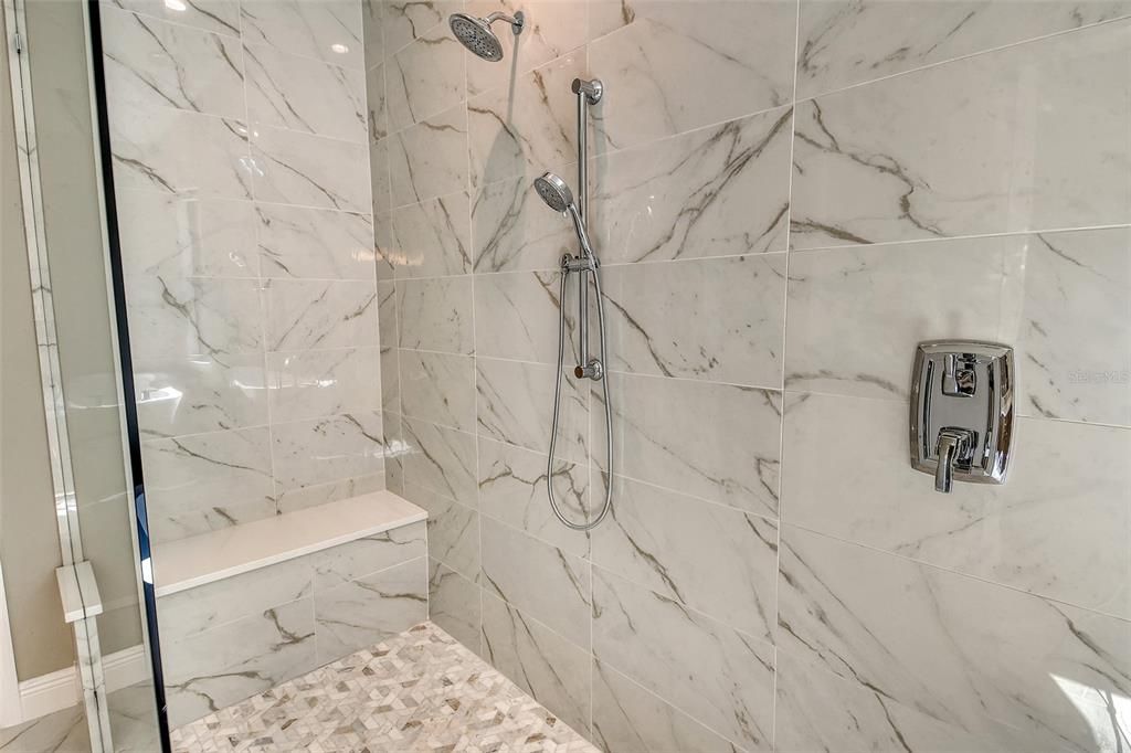 待售: $899,990 (3 贝兹, 3 浴室, 2412 平方英尺)