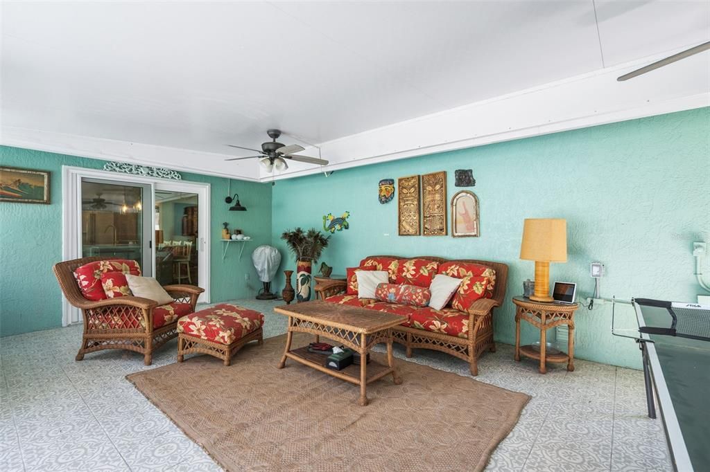 Active With Contract: $789,000 (3 beds, 2 baths, 2186 Square Feet)
