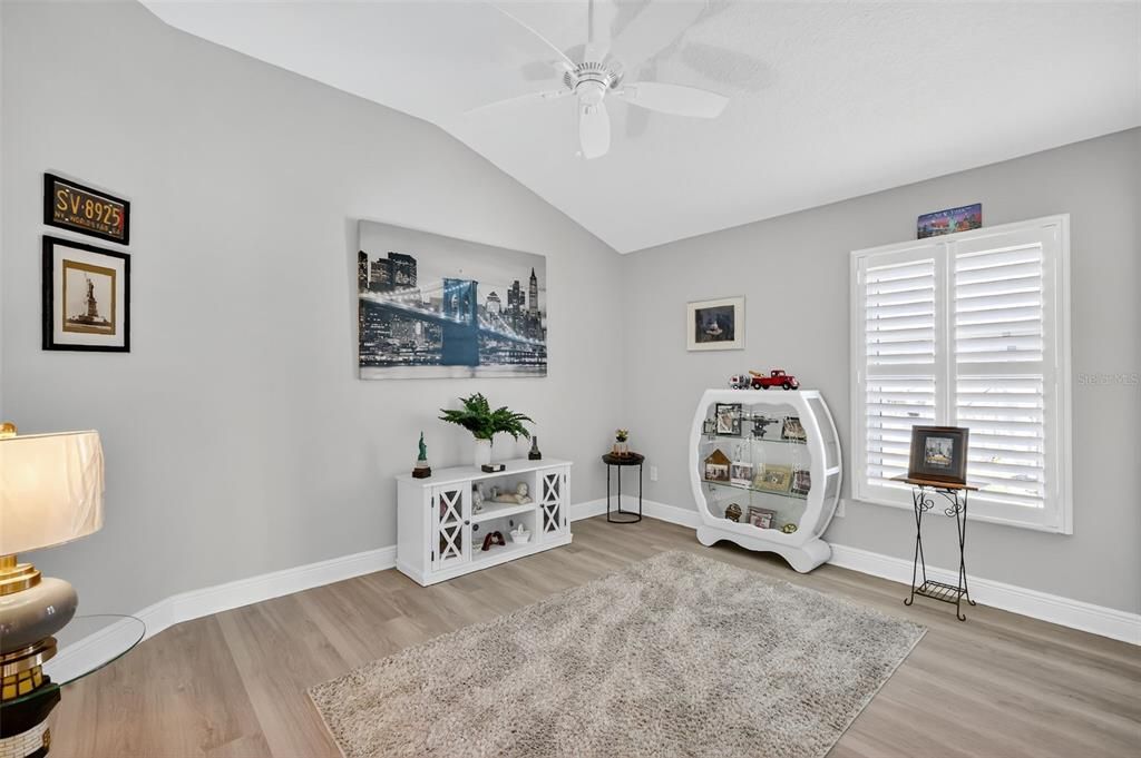 待售: $896,000 (3 贝兹, 2 浴室, 2135 平方英尺)