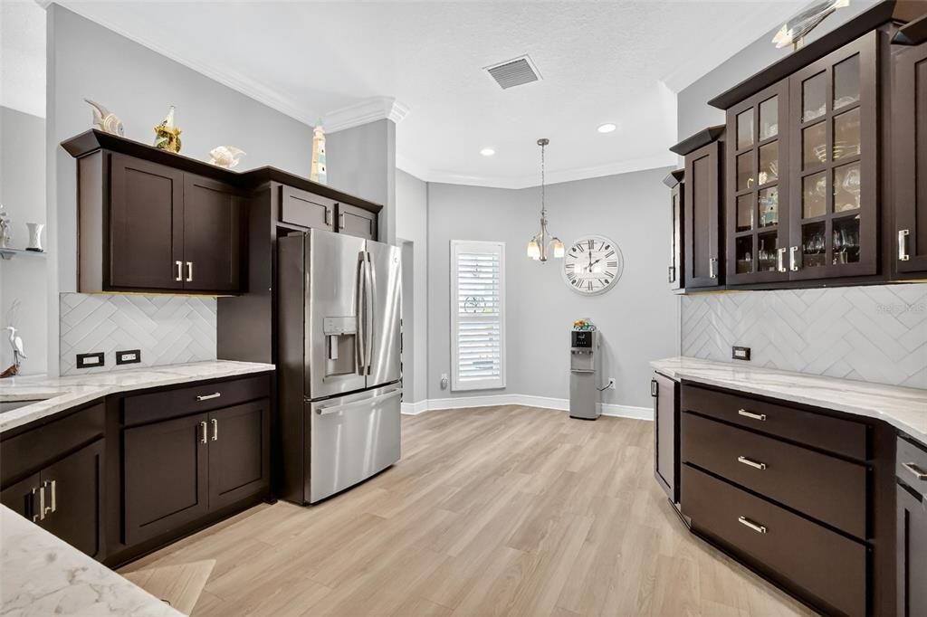 待售: $896,000 (3 贝兹, 2 浴室, 2135 平方英尺)