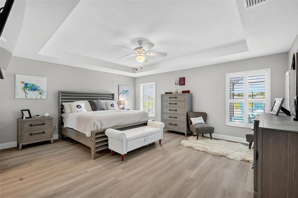 待售: $896,000 (3 贝兹, 2 浴室, 2135 平方英尺)