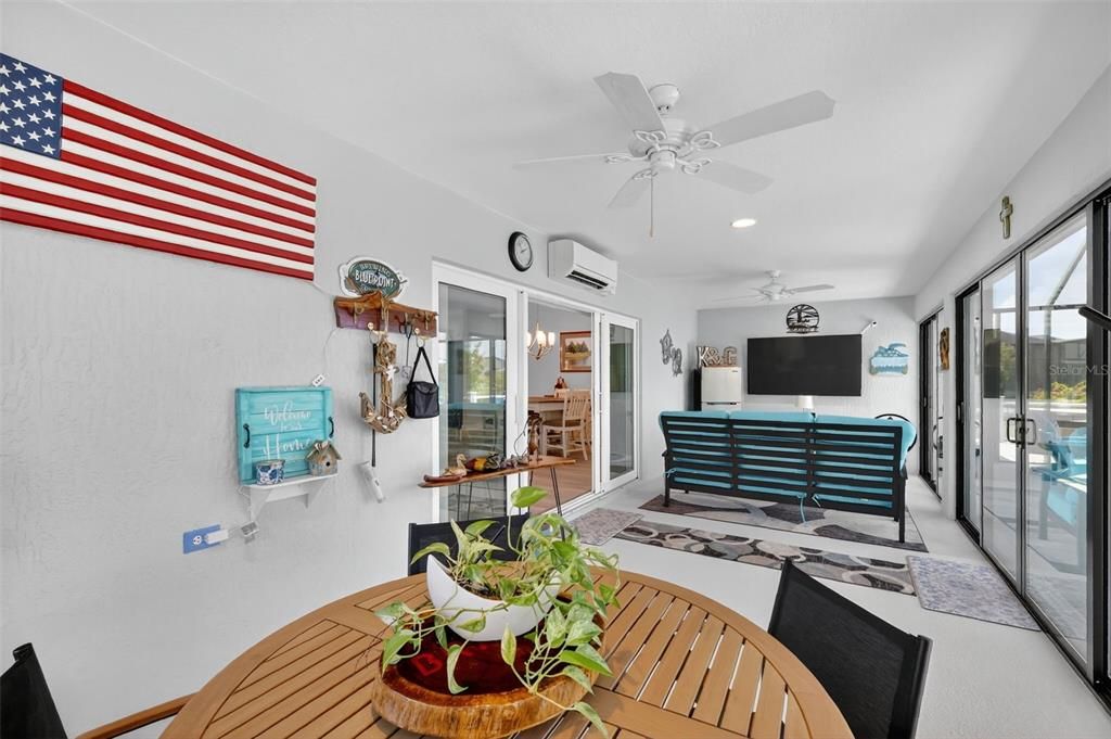 待售: $896,000 (3 贝兹, 2 浴室, 2135 平方英尺)