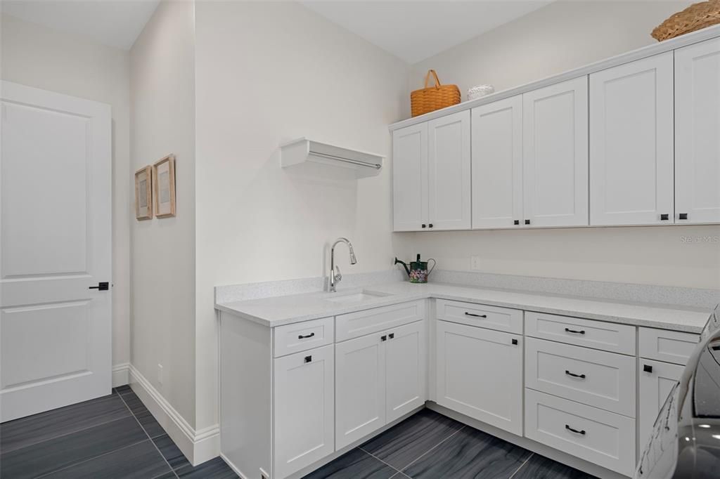 На продажу: $2,795,000 (5 спален, 5 ванн, 4280 Квадратных фут)