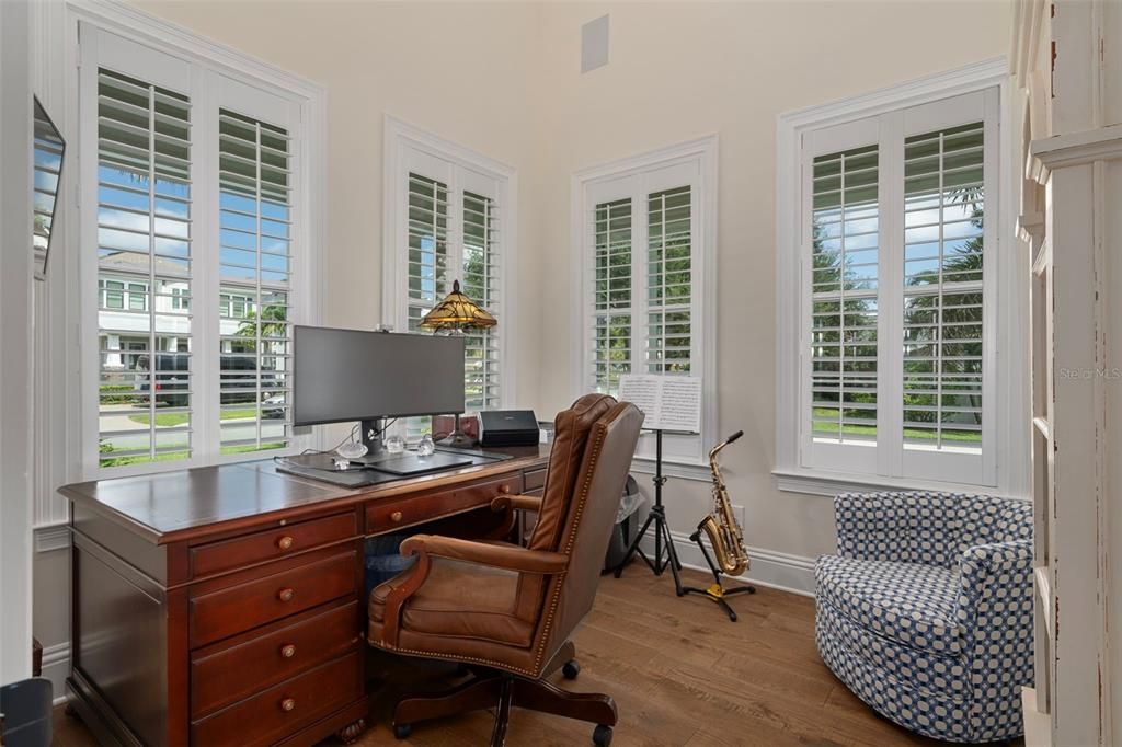 На продажу: $2,795,000 (5 спален, 5 ванн, 4280 Квадратных фут)