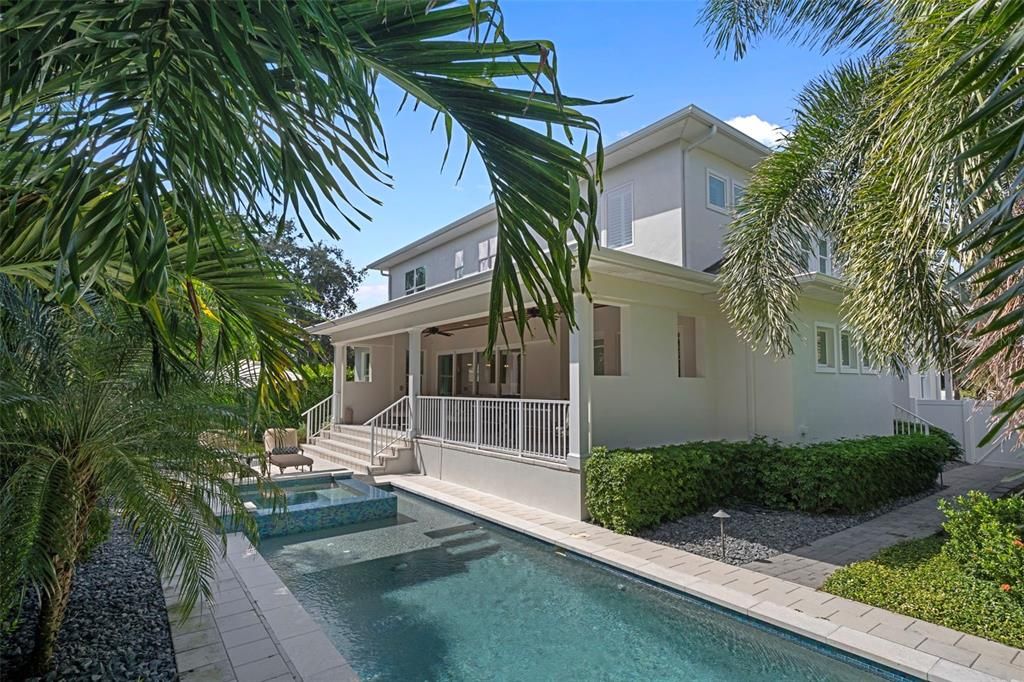 На продажу: $2,795,000 (5 спален, 5 ванн, 4280 Квадратных фут)