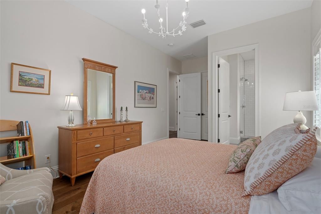 На продажу: $2,795,000 (5 спален, 5 ванн, 4280 Квадратных фут)