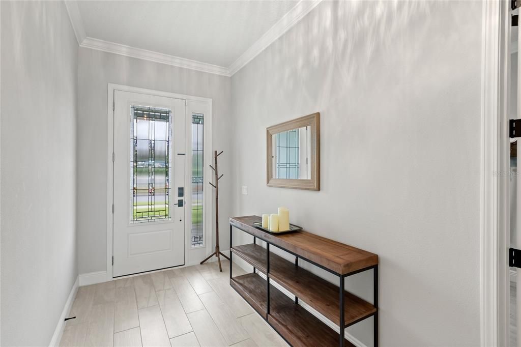 Под контрактом: $985,000 (7 спален, 5 ванн, 4873 Квадратных фут)