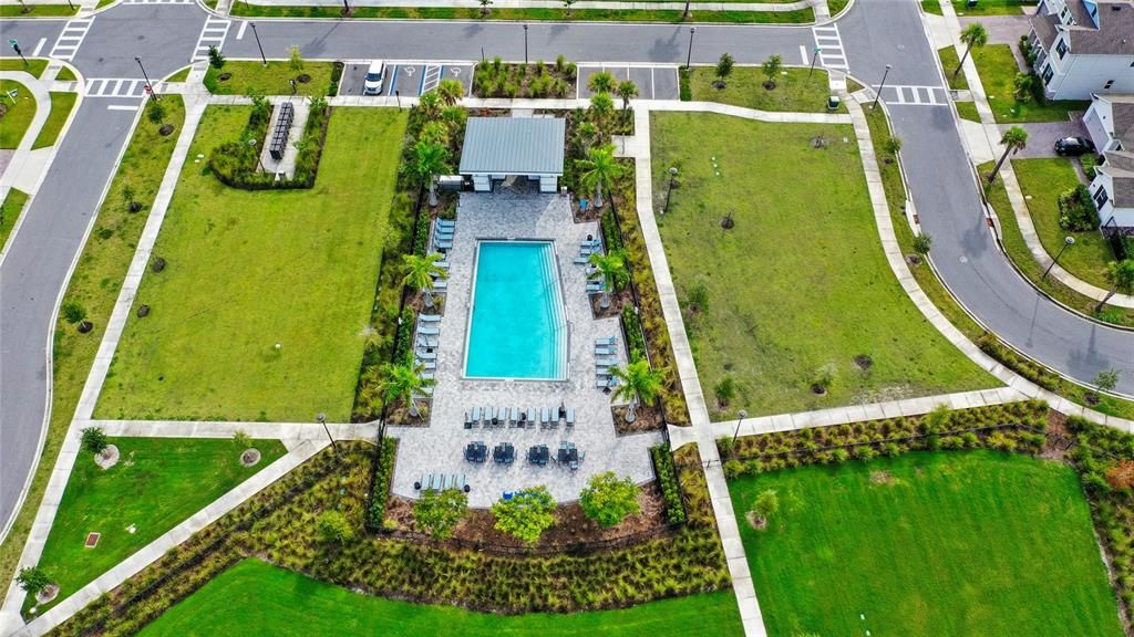 Под контрактом: $985,000 (7 спален, 5 ванн, 4873 Квадратных фут)