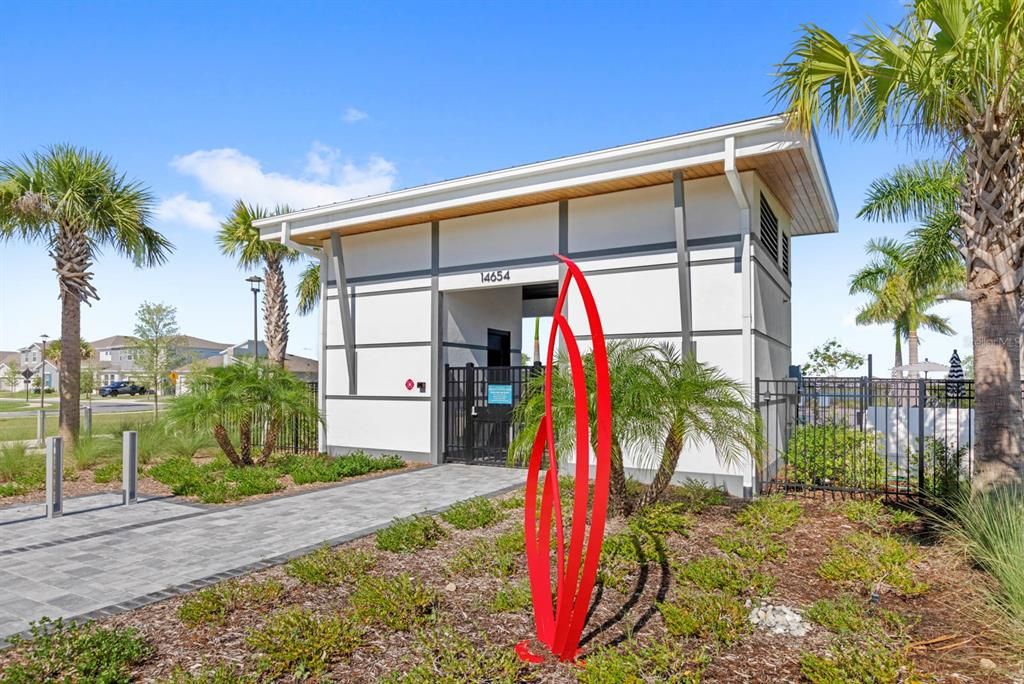 Под контрактом: $985,000 (7 спален, 5 ванн, 4873 Квадратных фут)