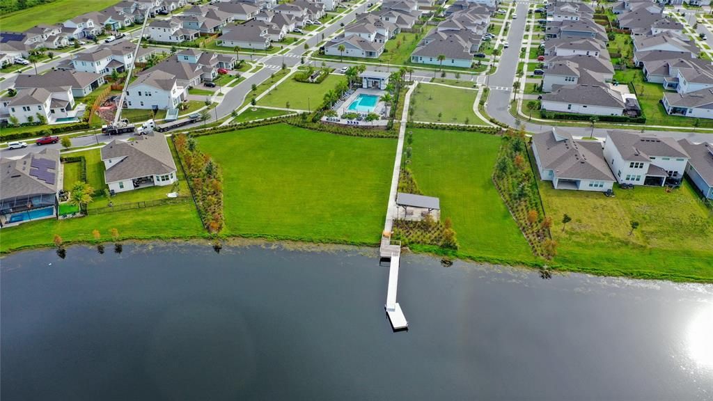 Под контрактом: $985,000 (7 спален, 5 ванн, 4873 Квадратных фут)