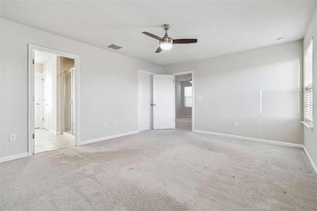 Active With Contract: $375,000 (4 beds, 2 baths, 2046 Square Feet)