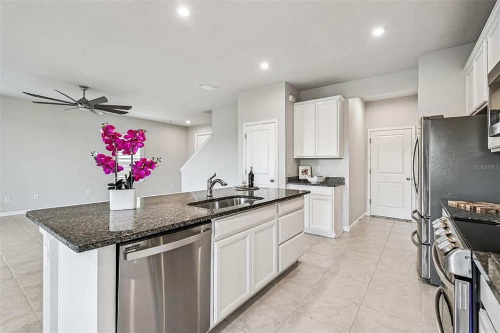Active With Contract: $375,000 (4 beds, 2 baths, 2046 Square Feet)