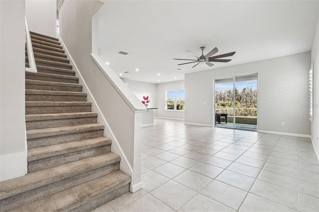 Active With Contract: $375,000 (4 beds, 2 baths, 2046 Square Feet)