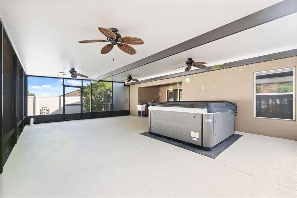 For Sale: $399,000 (4 beds, 3 baths, 1908 Square Feet)