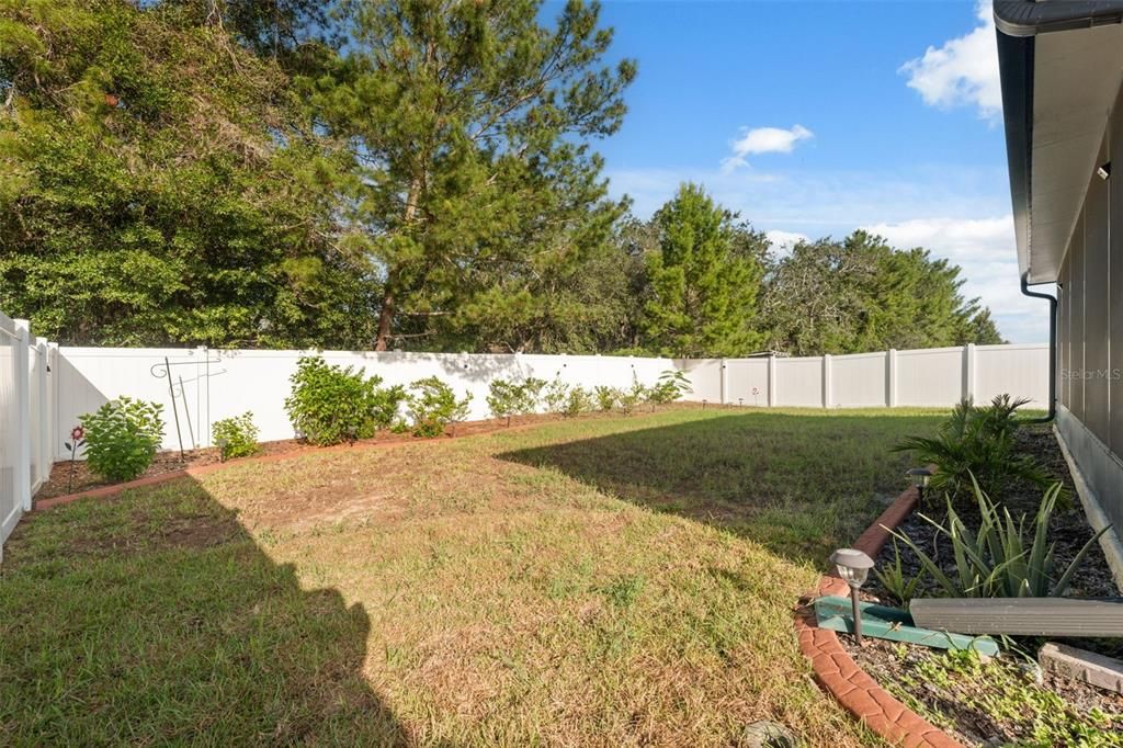 For Sale: $399,000 (4 beds, 3 baths, 1908 Square Feet)