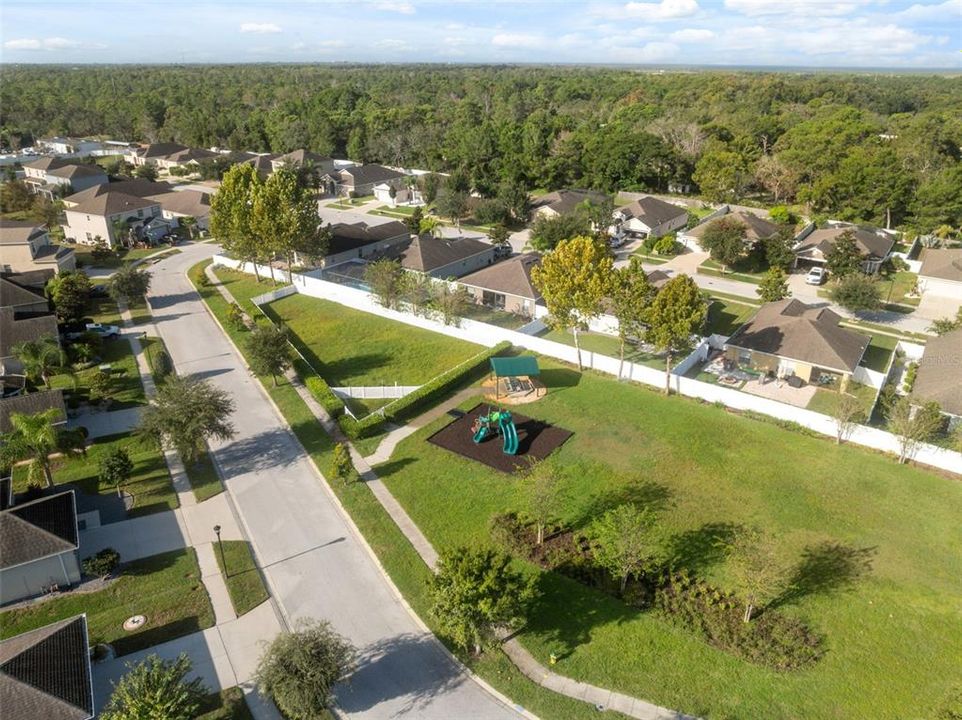 For Sale: $399,000 (4 beds, 3 baths, 1908 Square Feet)