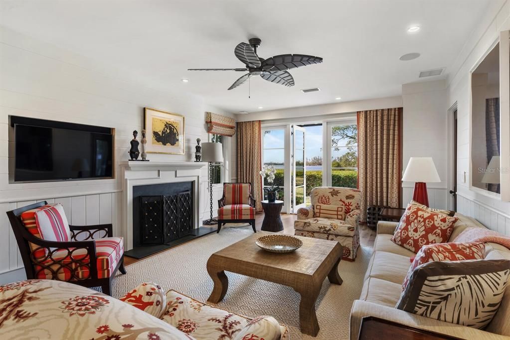 Activo con contrato: $7,750,000 (5 camas, 6 baños, 5892 Pies cuadrados)