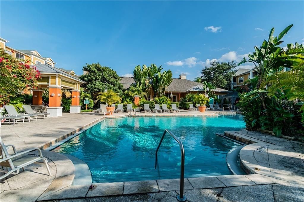 For Rent: $1,500 (1 beds, 1 baths, 636 Square Feet)