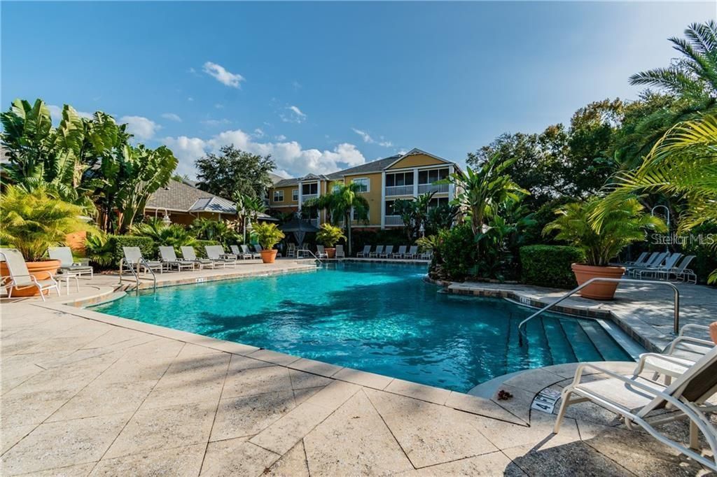 For Rent: $1,500 (1 beds, 1 baths, 636 Square Feet)