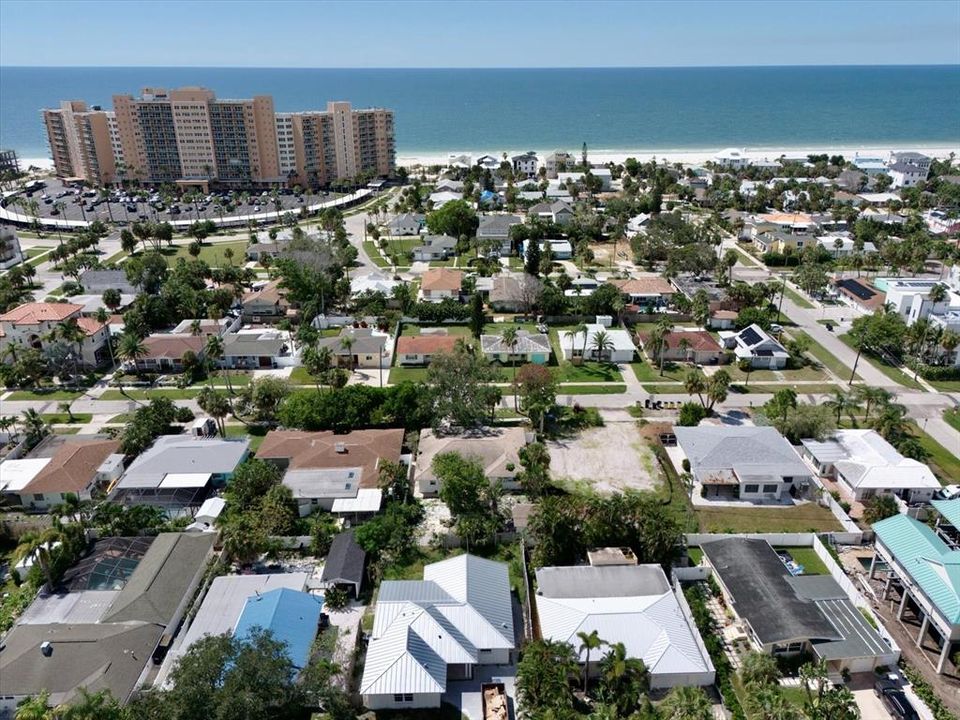 Active With Contract: $509,000 (2 beds, 2 baths, 1623 Square Feet)