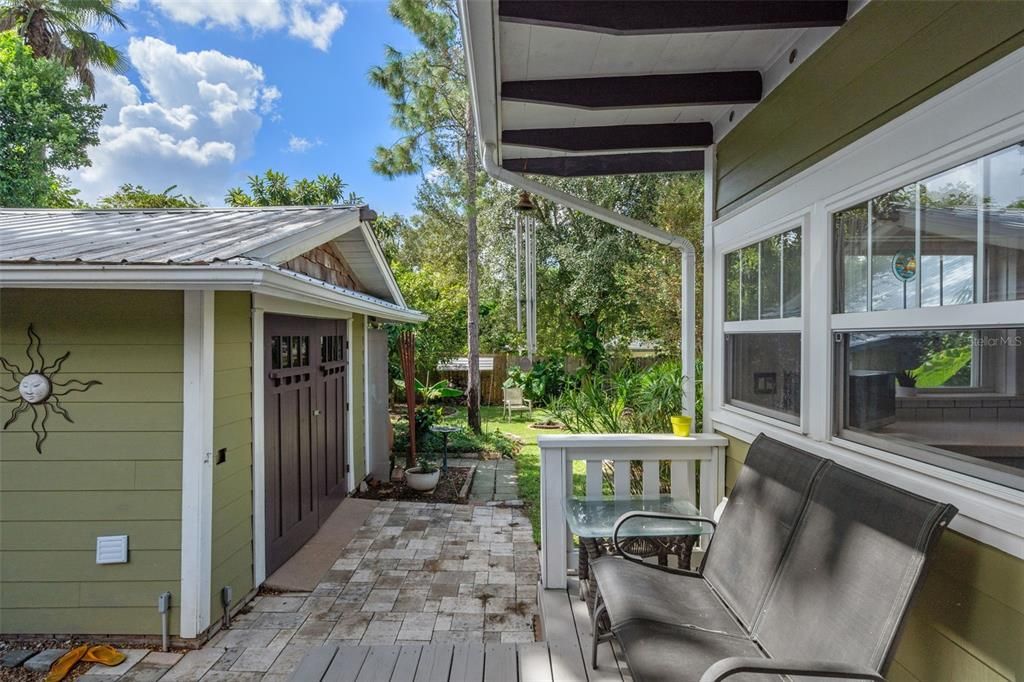 合同活跃: $419,000 (3 贝兹, 2 浴室, 1830 平方英尺)