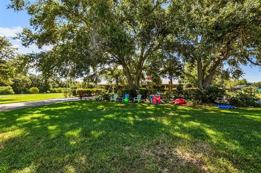 待售: $1,300,000 (3 贝兹, 2 浴室, 1984 平方英尺)