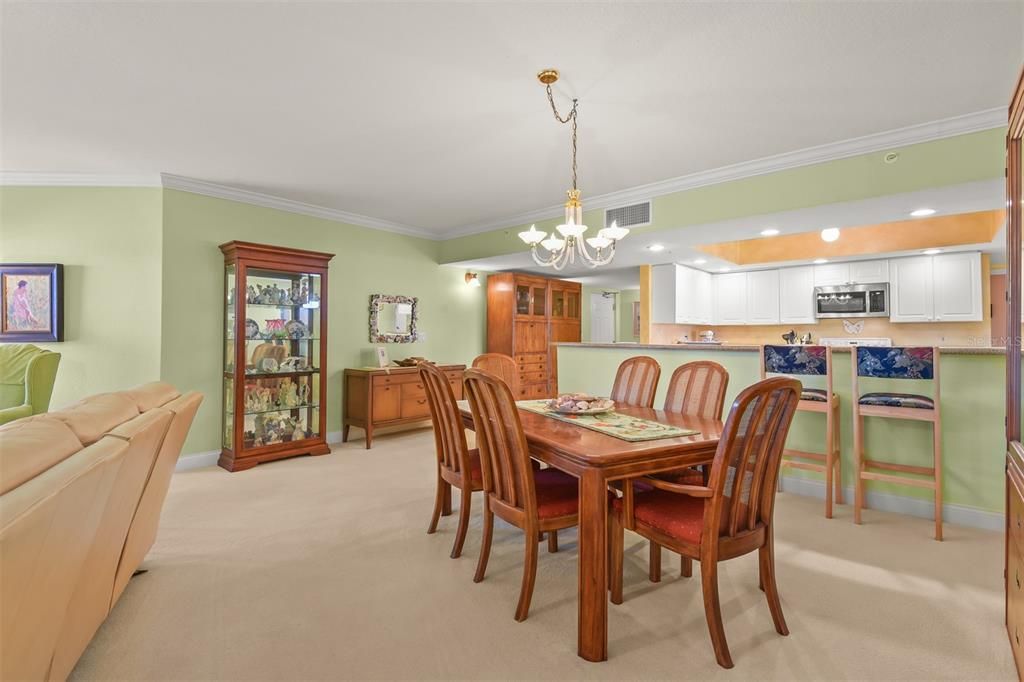 For Sale: $675,000 (3 beds, 3 baths, 2325 Square Feet)