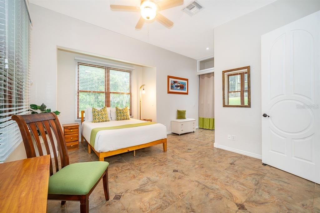 For Rent: $3,799 (3 beds, 2 baths, 2750 Square Feet)