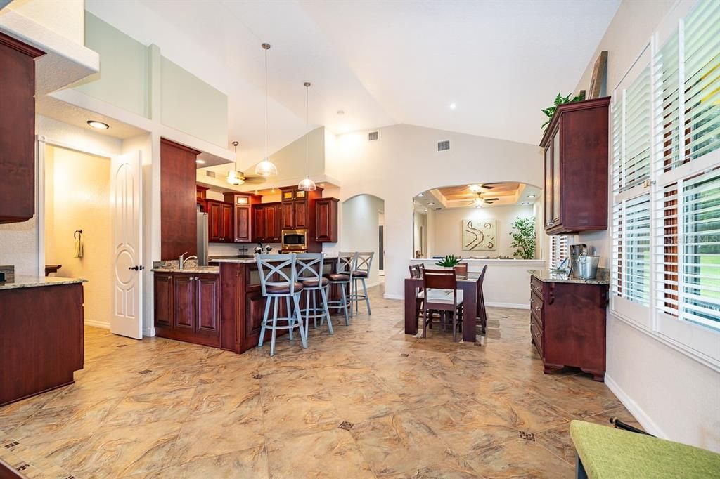 For Rent: $3,799 (3 beds, 2 baths, 2750 Square Feet)