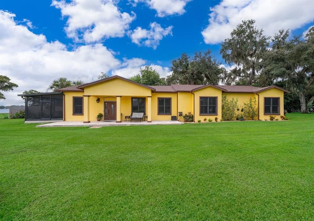 For Rent: $3,799 (3 beds, 2 baths, 2750 Square Feet)