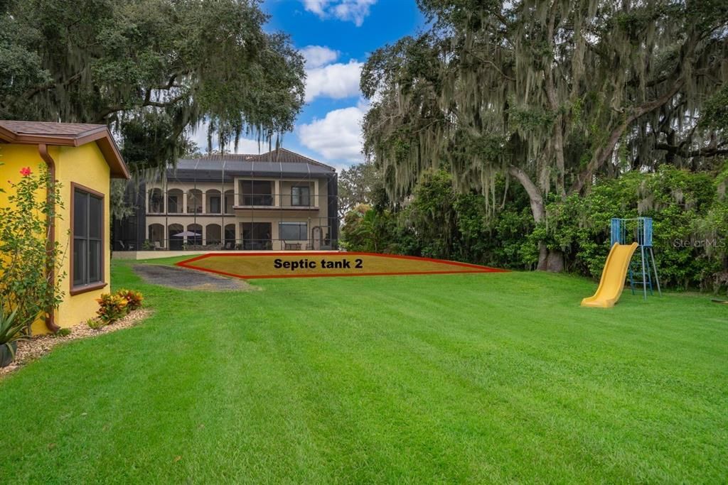 For Rent: $3,799 (3 beds, 2 baths, 2750 Square Feet)