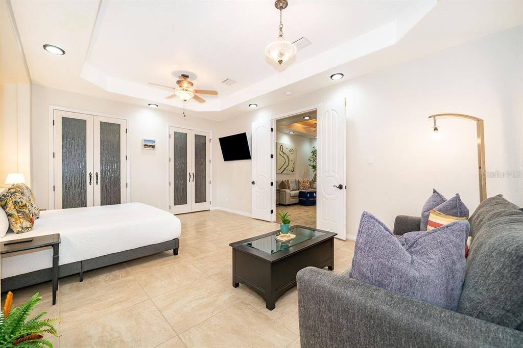 For Rent: $3,799 (3 beds, 2 baths, 2750 Square Feet)