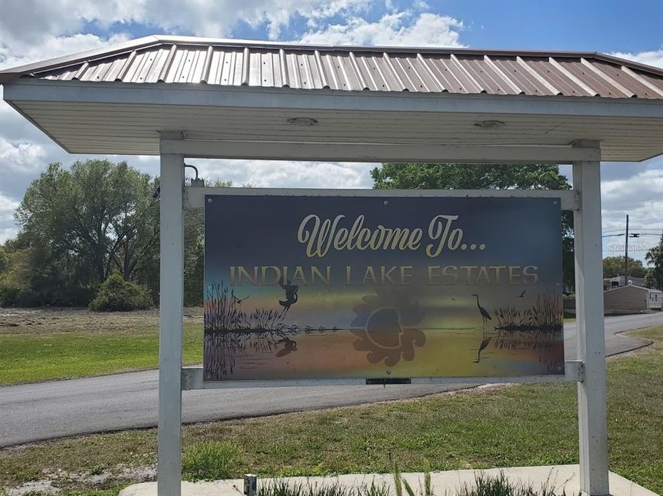 На продажу: $20,000 (0.50 acres)