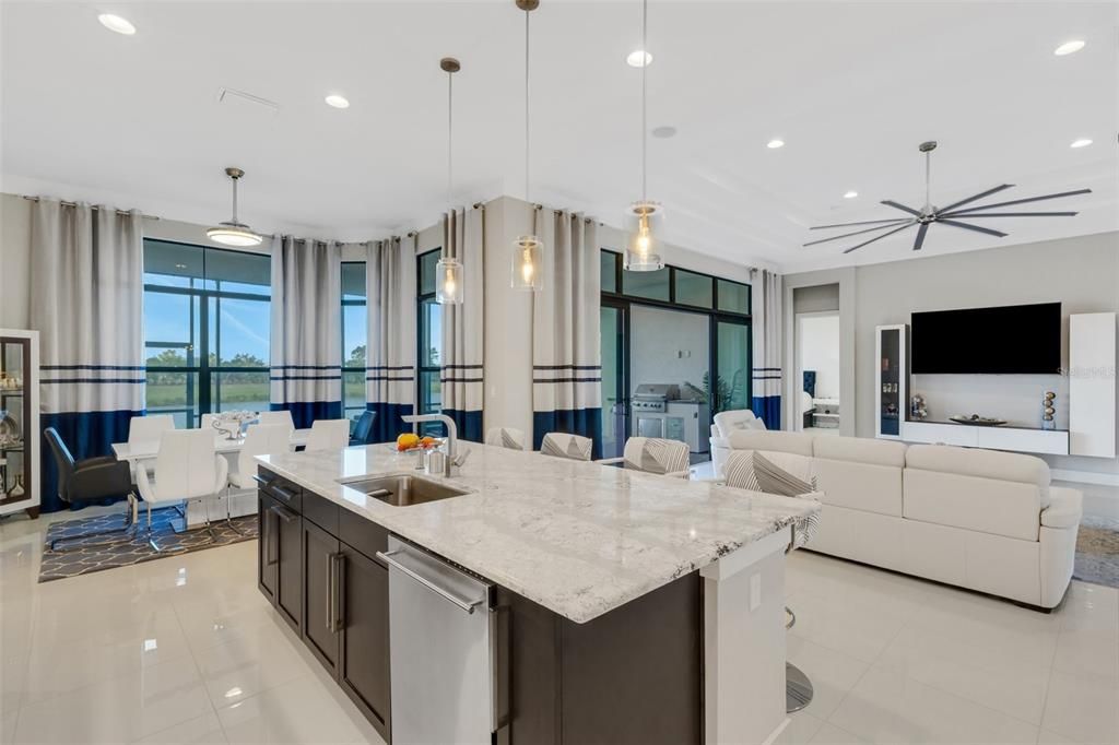 For Sale: $1,399,000 (3 beds, 4 baths, 3663 Square Feet)