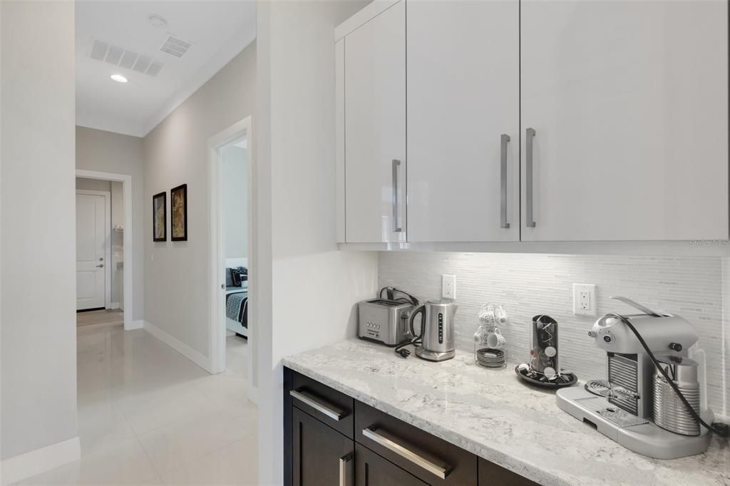 For Sale: $1,399,000 (3 beds, 4 baths, 3663 Square Feet)