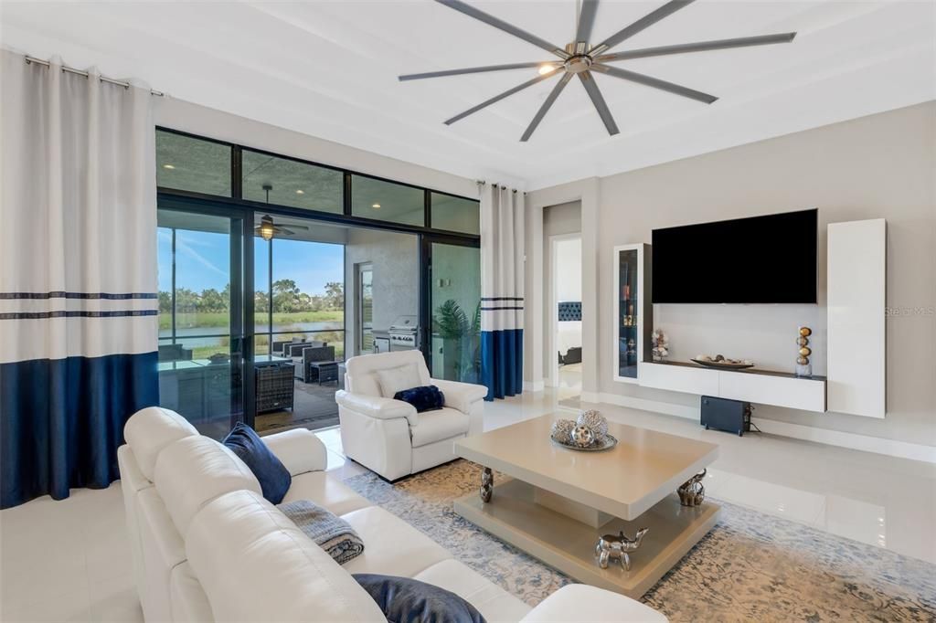 For Sale: $1,399,000 (3 beds, 4 baths, 3663 Square Feet)