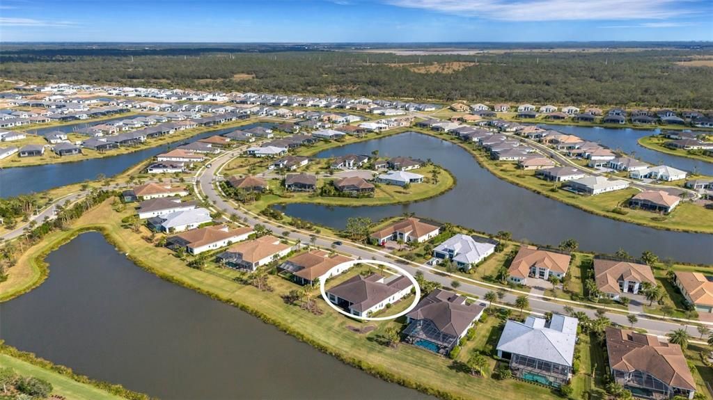 For Sale: $1,399,000 (3 beds, 4 baths, 3663 Square Feet)