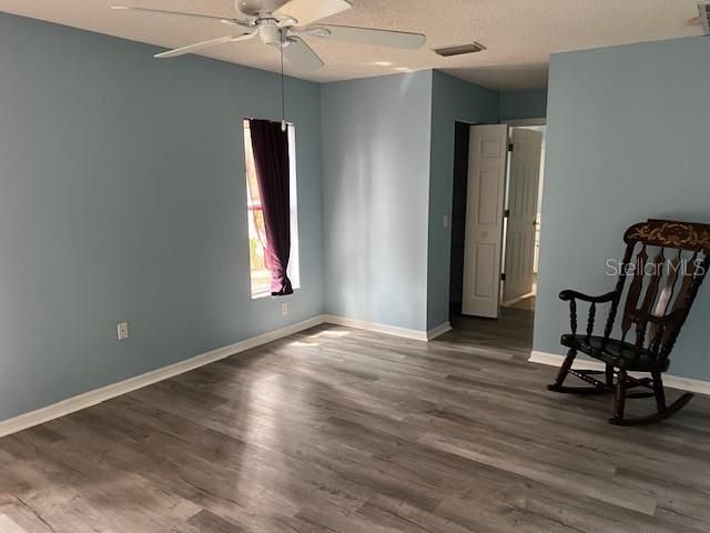 Active With Contract: $230,000 (3 beds, 2 baths, 1898 Square Feet)