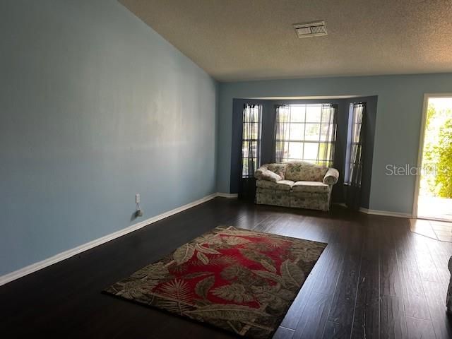 Active With Contract: $230,000 (3 beds, 2 baths, 1898 Square Feet)