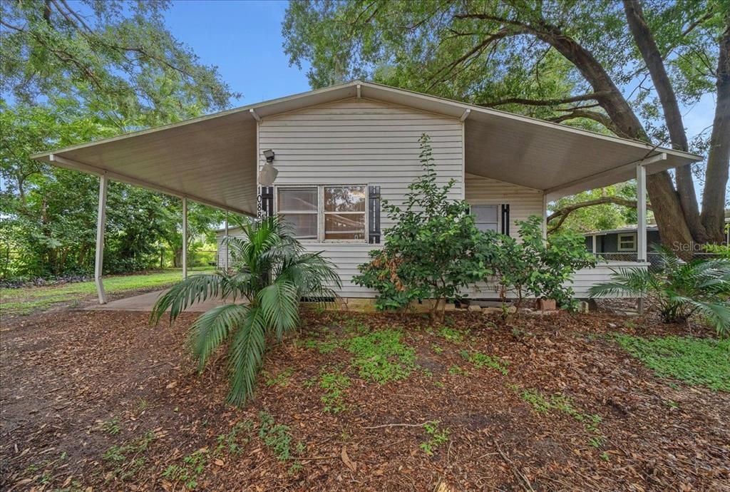 Недавно продано: $120,000 (2 спален, 1 ванн, 936 Квадратных фут)