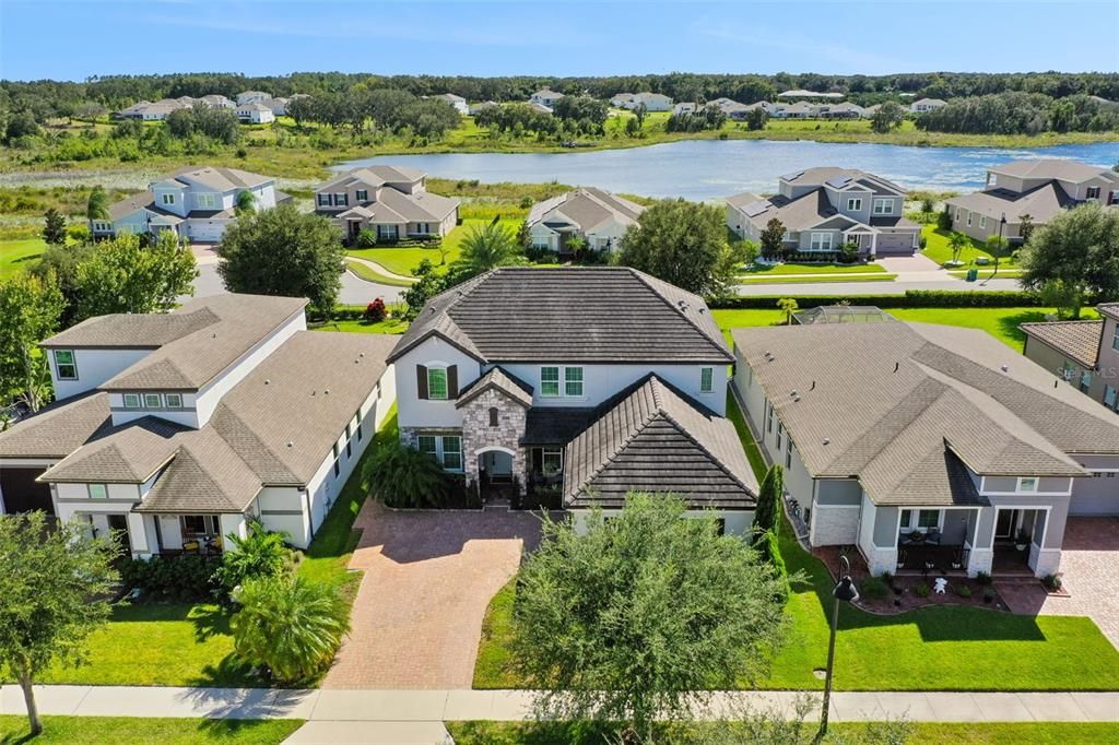 For Sale: $1,000,000 (5 beds, 4 baths, 3863 Square Feet)