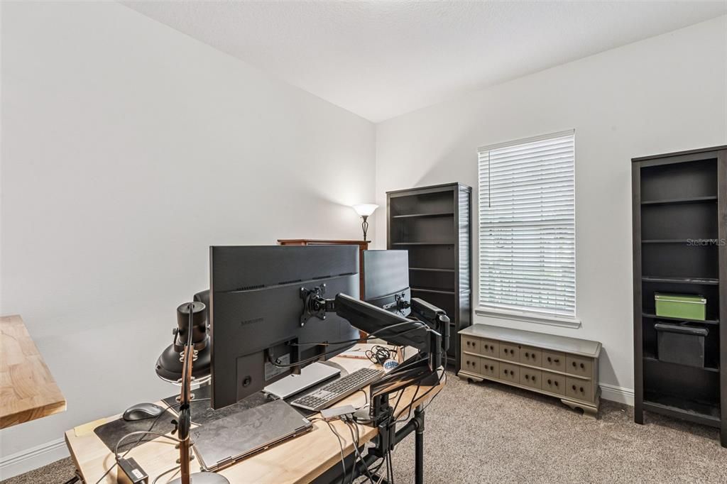 For Sale: $1,000,000 (5 beds, 4 baths, 3863 Square Feet)