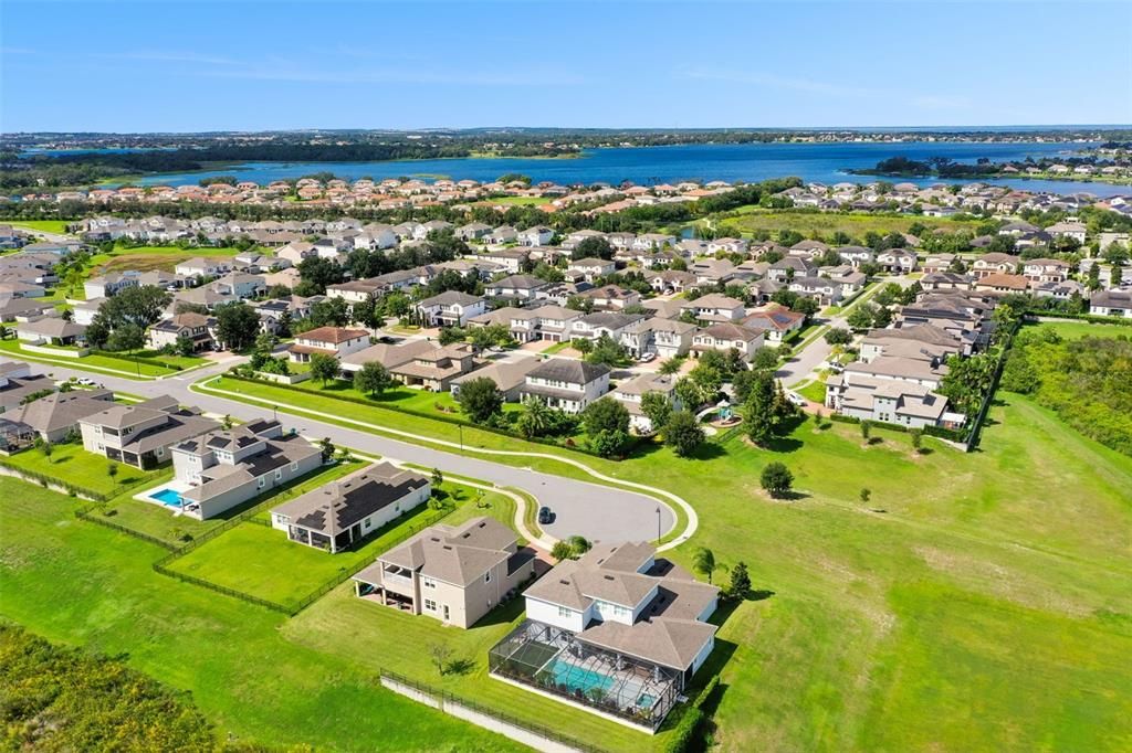 For Sale: $1,000,000 (5 beds, 4 baths, 3863 Square Feet)