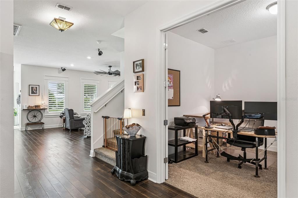 For Sale: $1,000,000 (5 beds, 4 baths, 3863 Square Feet)