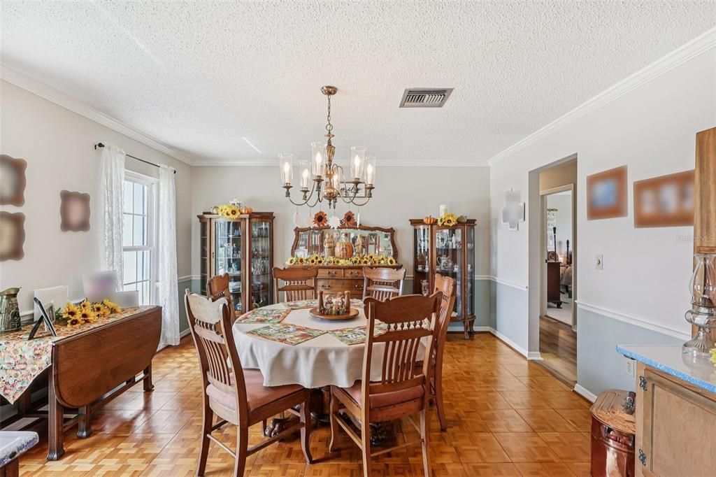 For Sale: $895,000 (3 beds, 2 baths, 2322 Square Feet)