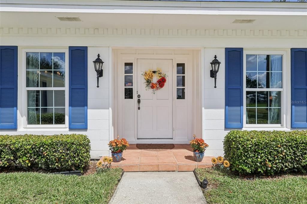 For Sale: $895,000 (3 beds, 2 baths, 2322 Square Feet)