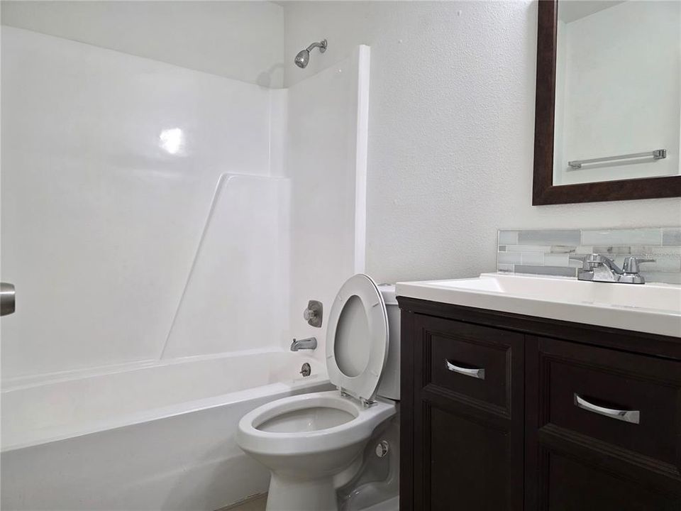 待售: $339,500 (3 贝兹, 2 浴室, 1142 平方英尺)