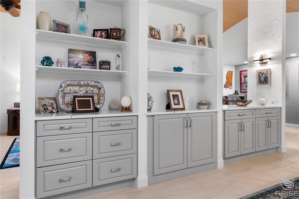 For Sale: $675,000 (3 beds, 2 baths, 2371 Square Feet)